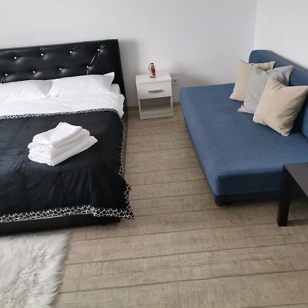 Апартаменти Cazare Apartament Rasnov Екстер'єр фото
